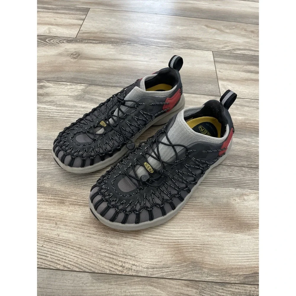 Keen Uneek SNK Sneaker Sandals Mens 8.5 Black Braided Cord Hiking Shoes